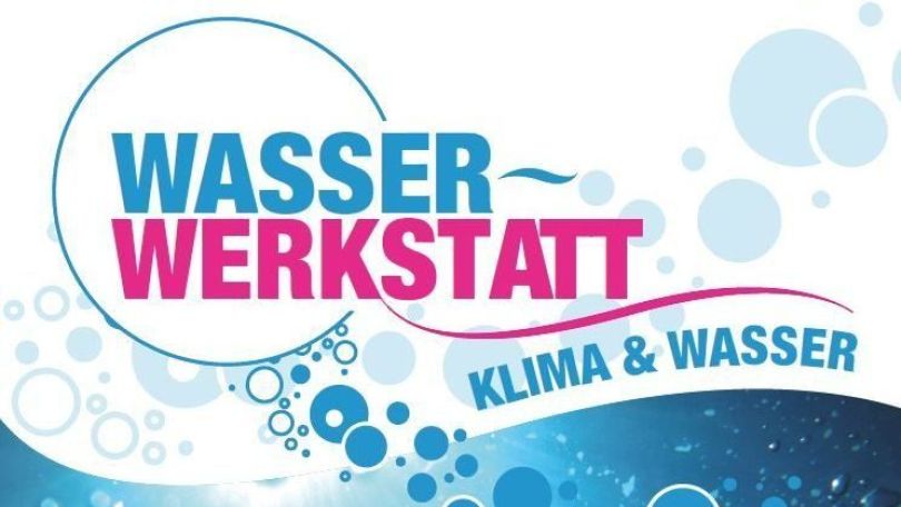 Text "Wasserwerkstatt - Klima und Wasser" in einer stilisierten blauen Seifenblase auf weißem Hintergrund