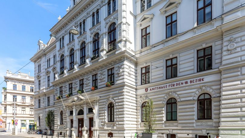 copyright: Stadt Wien/Christian Fürthner Außenansicht des Bezirksamts für den 18. und 19. Bezirk, Standort Martinstraße