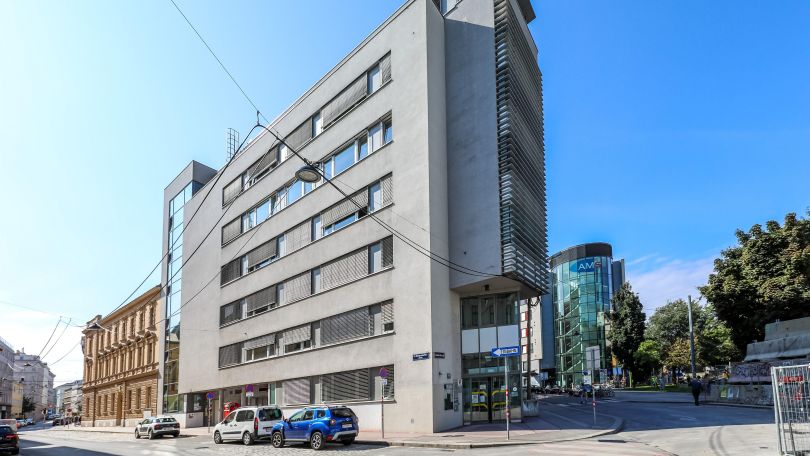 Außenansicht des ﻿Bezirksamts für den 4. und 5. Bezirk