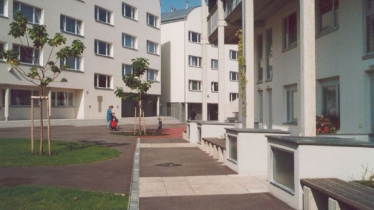 copyright: M. Spiluttini Außenansicht des Wohnbaus Frauen-Werk-Stadt I