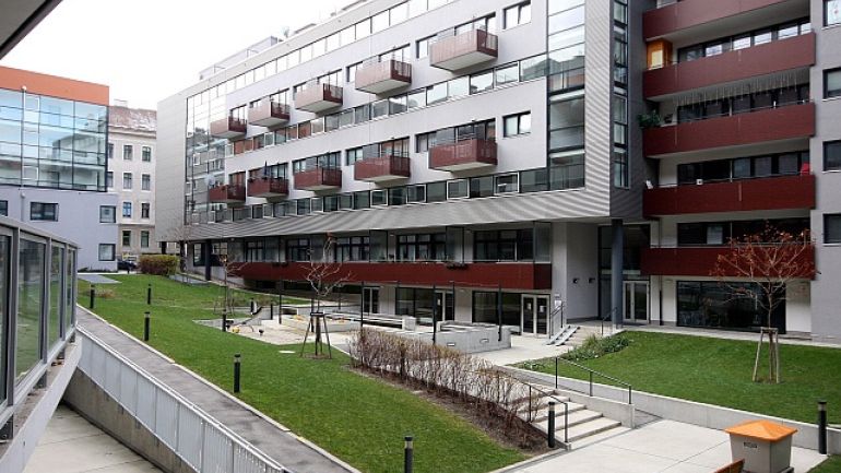 copyright: A. Blau Außenansicht des Wohnbaus Frauen-Werk-Stadt II