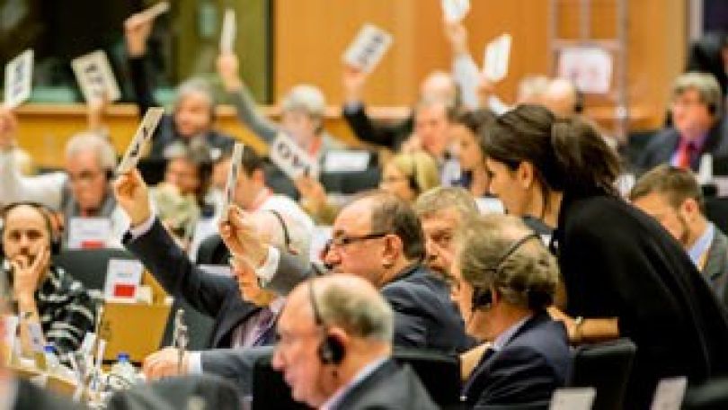 copyright: © European Union 2014 'This material is offered free of charge for EU-related information and education purposes. For any other use, prior to clearance must be obtained from the Central Audiovisual Library of the European Commission. In no case may this material be sold or rented. Pictures containing building and artworks may only be used to meet the needs of current news coverage. Konferenz AdR-Plenartagung