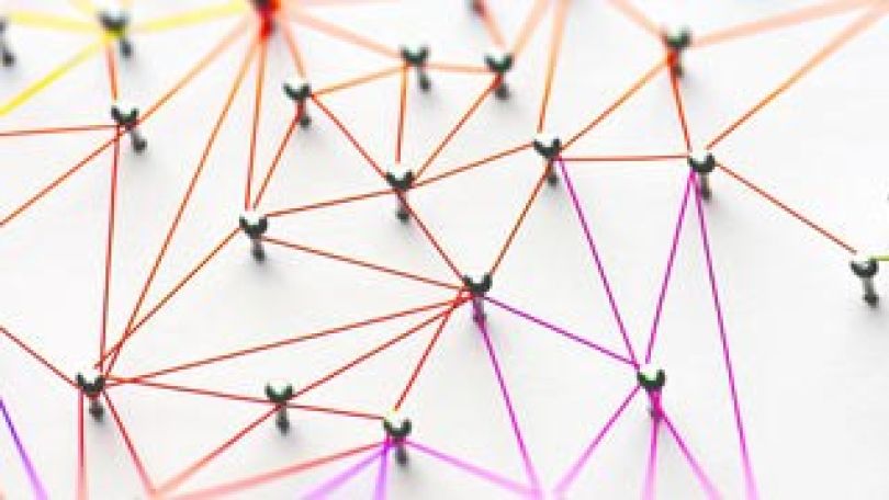 Network made up of string and pins