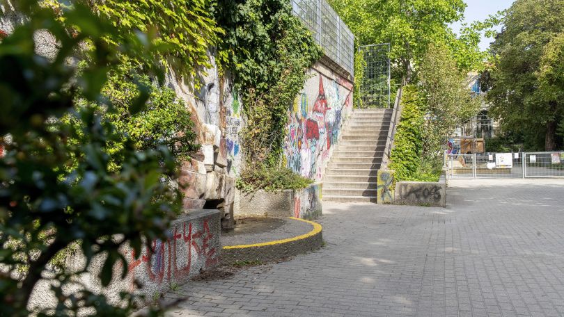 Der ehemalige Luftschutzbunker im Schönbornpark.