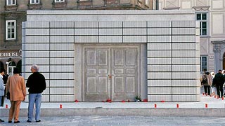 Schoa monument by Rachel Whiteread at Judenplatz