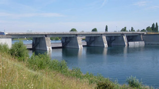 Einlaufbauwerk in der Neuen Donau