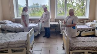 Krankenzimmer im Spital der Stadt Kizman