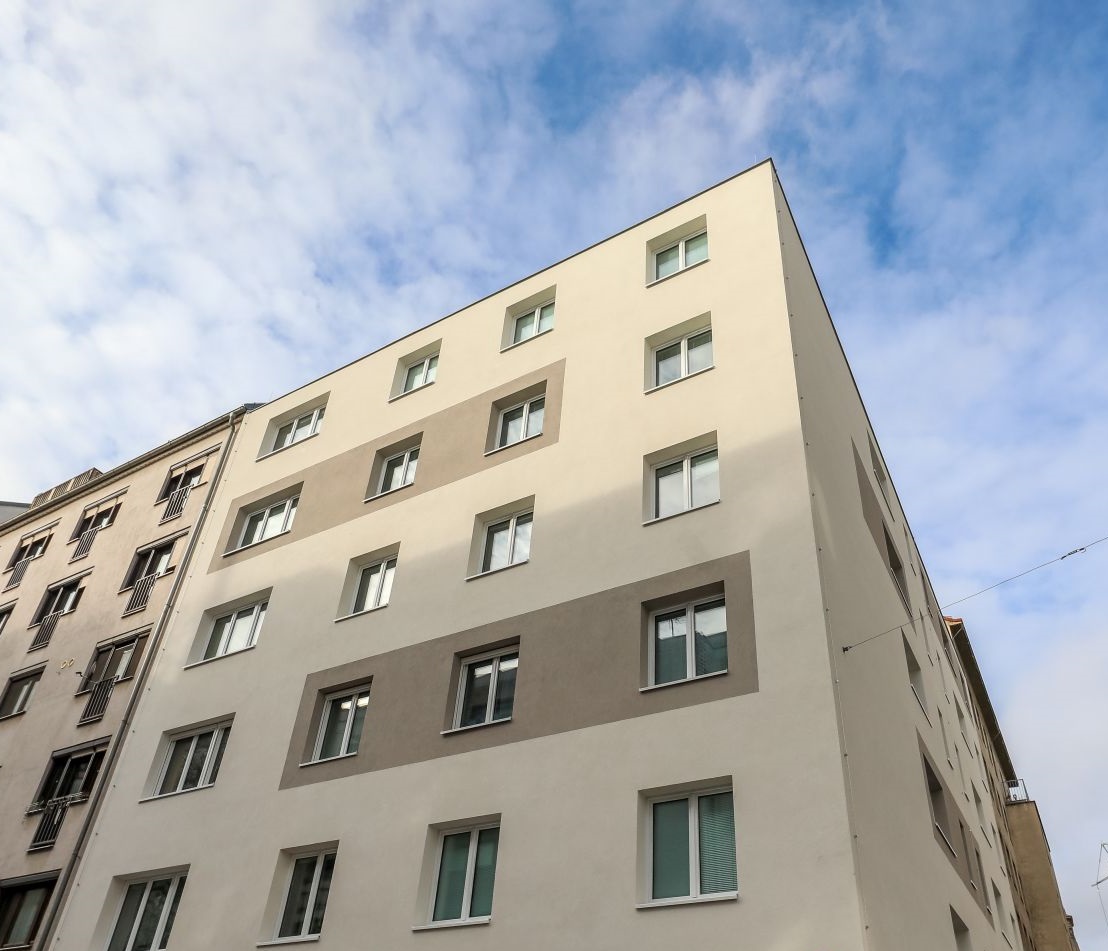 Titelbild: Vorzeigeprojekt in der Großen Neugasse mit gedämmter Fassade