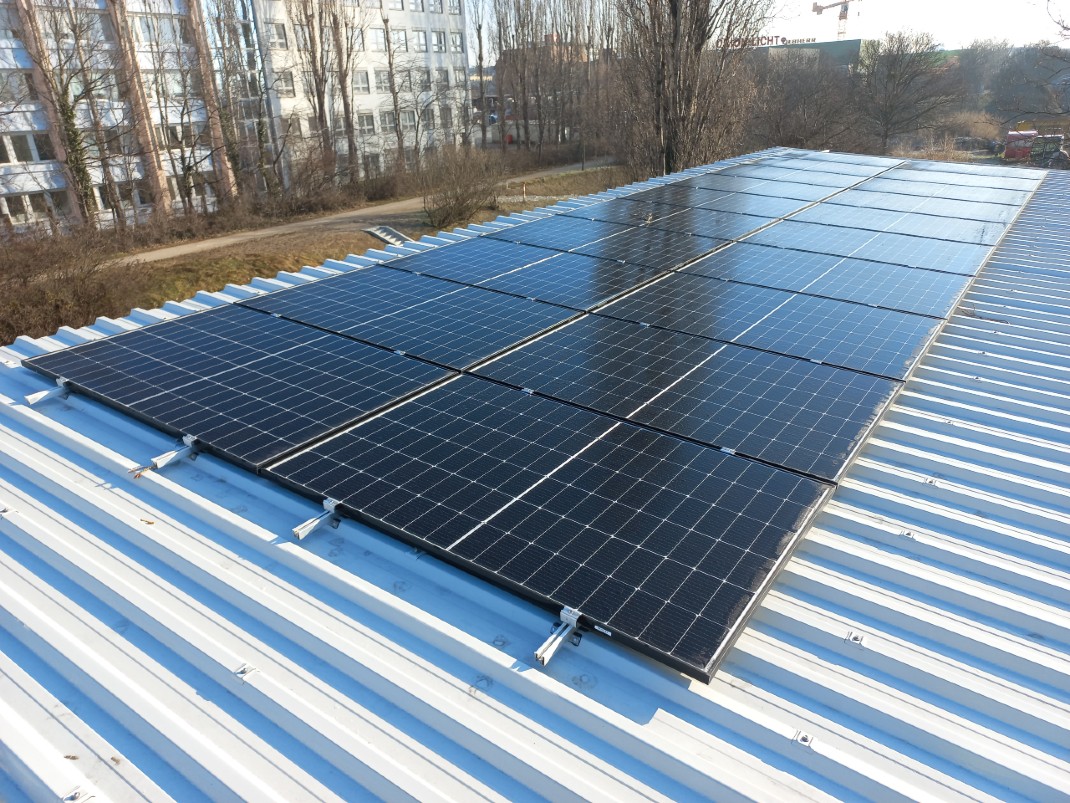 Auf Dach montierte Solarpaneele
Copyright: Wiener Gewässer