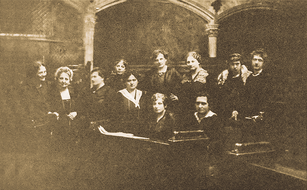 Gemeinderätinnen des provisorischen Gemeinderats/Wiener Bilder vom 8. Dezember 1918/ANNO/Österreichische Nationalbibliothek