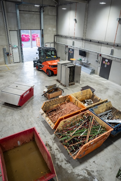 Abbildung: Ein Blick ins neue Wertstoffzentrum der Wiener Netze. © David Bohrmann