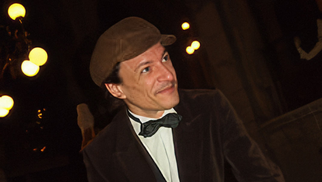 Foto der Künstler*in bzw. Künstler*innen