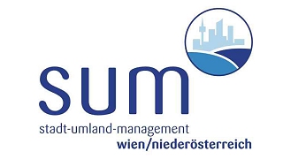 Logo - Abkrzung SUM in blauen Buchstaben