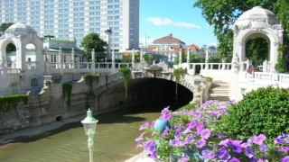 Stadtpark and Wienfluss
