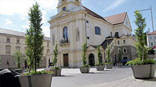 Querung Bartholomusplatz - Bereich Kirche