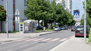 Kreuzungsbereich Am Schpfwerk - Eibesbrunnergasse