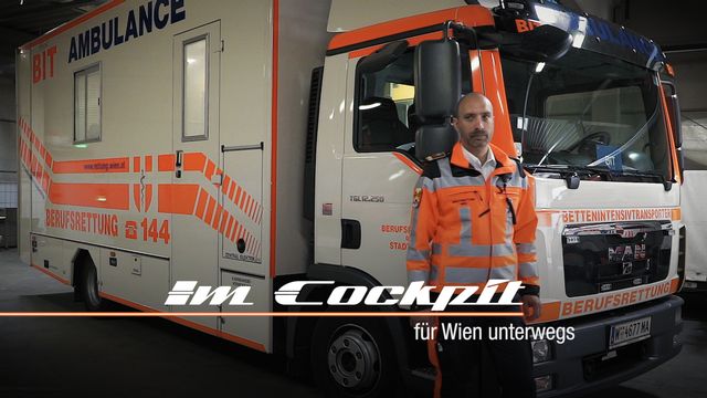 Im Cockpit - Bettenintensivtransporter der Wiener Berufsrettung