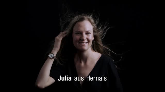 Julia aus Hernals
